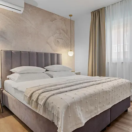 Apartments Bakota Omiš Buitenkant foto