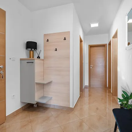 Apartments Bakota Omiš Buitenkant foto